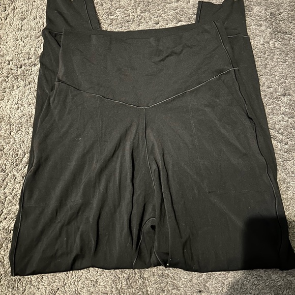 L Long Aerie Joggers - Picture 2 of 3